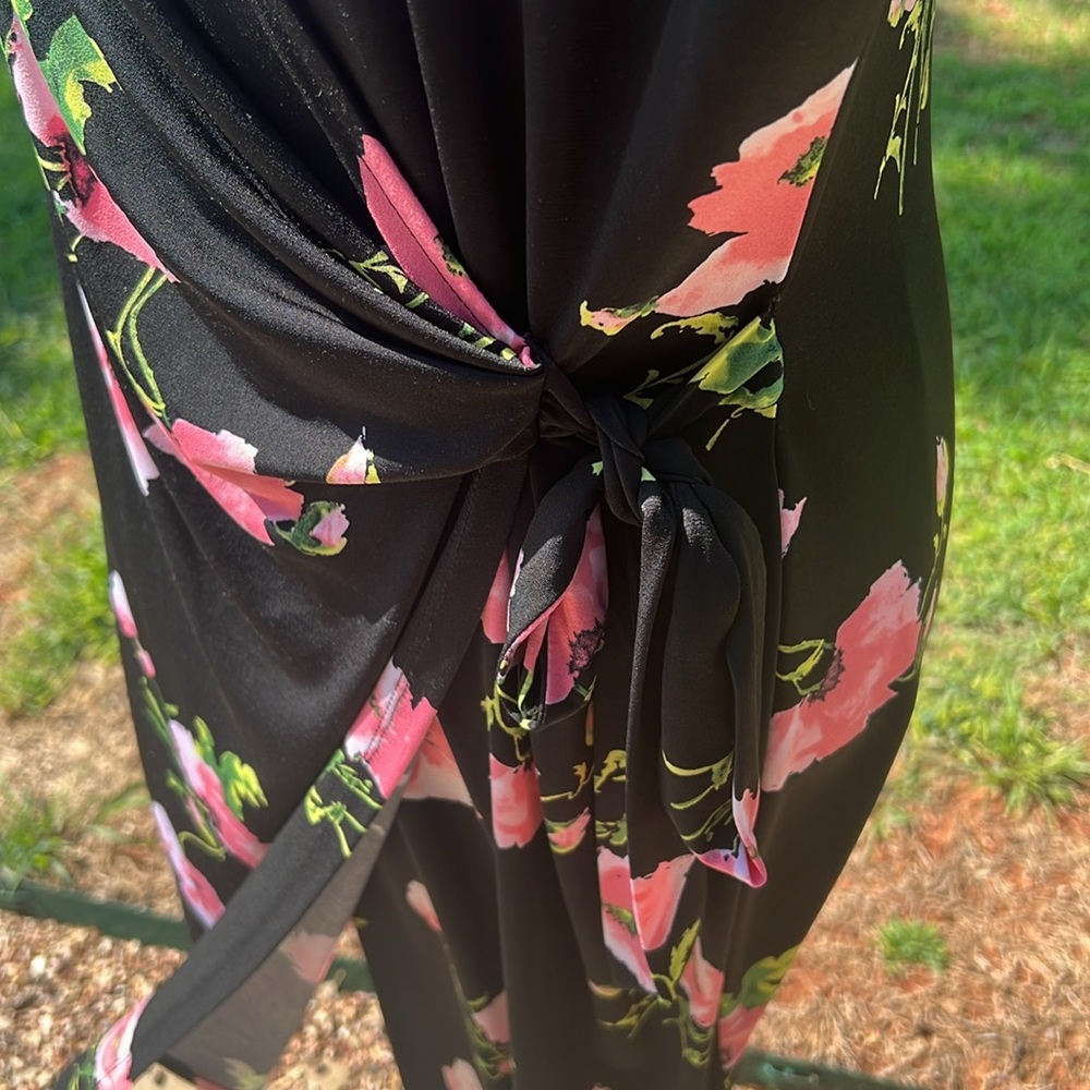ANNE KLEIN … BLACK FLORAL PRINT DRESS ……452 - Picture 5 of 12